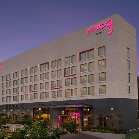 Moxy Bengaluru Airport Prestige Tech Cloud Hotel Devanahalli Екстериор снимка