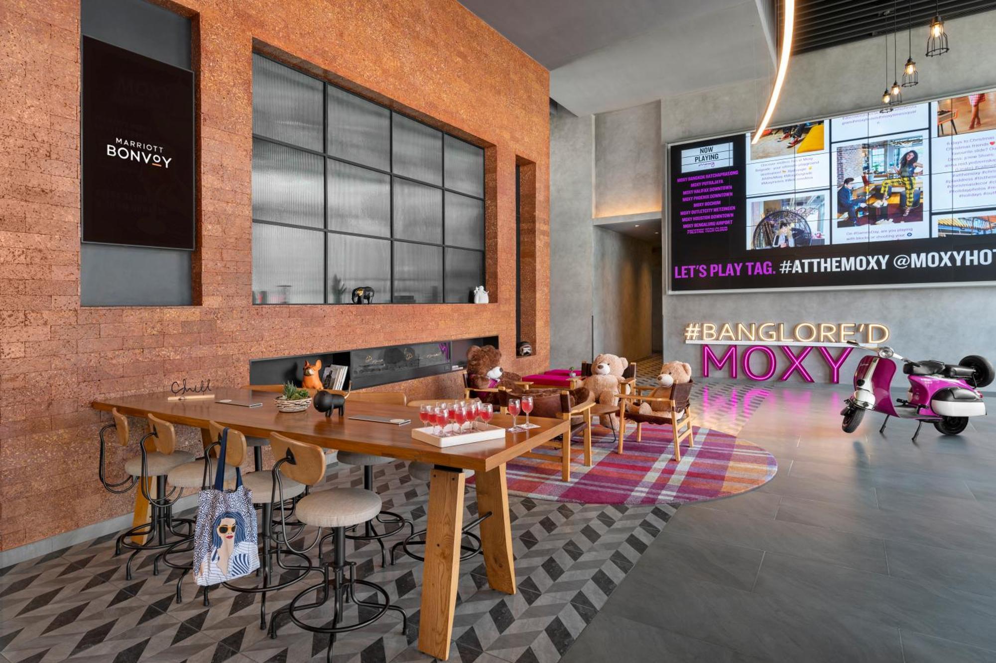 Moxy Bengaluru Airport Prestige Tech Cloud Hotel Devanahalli Екстериор снимка
