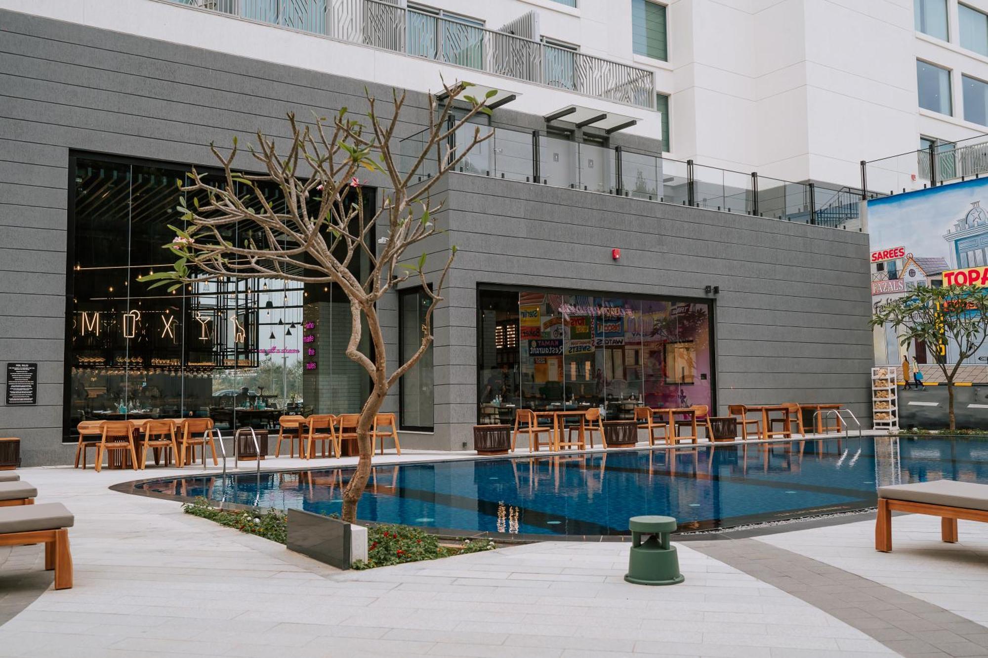 Moxy Bengaluru Airport Prestige Tech Cloud Hotel Devanahalli Екстериор снимка