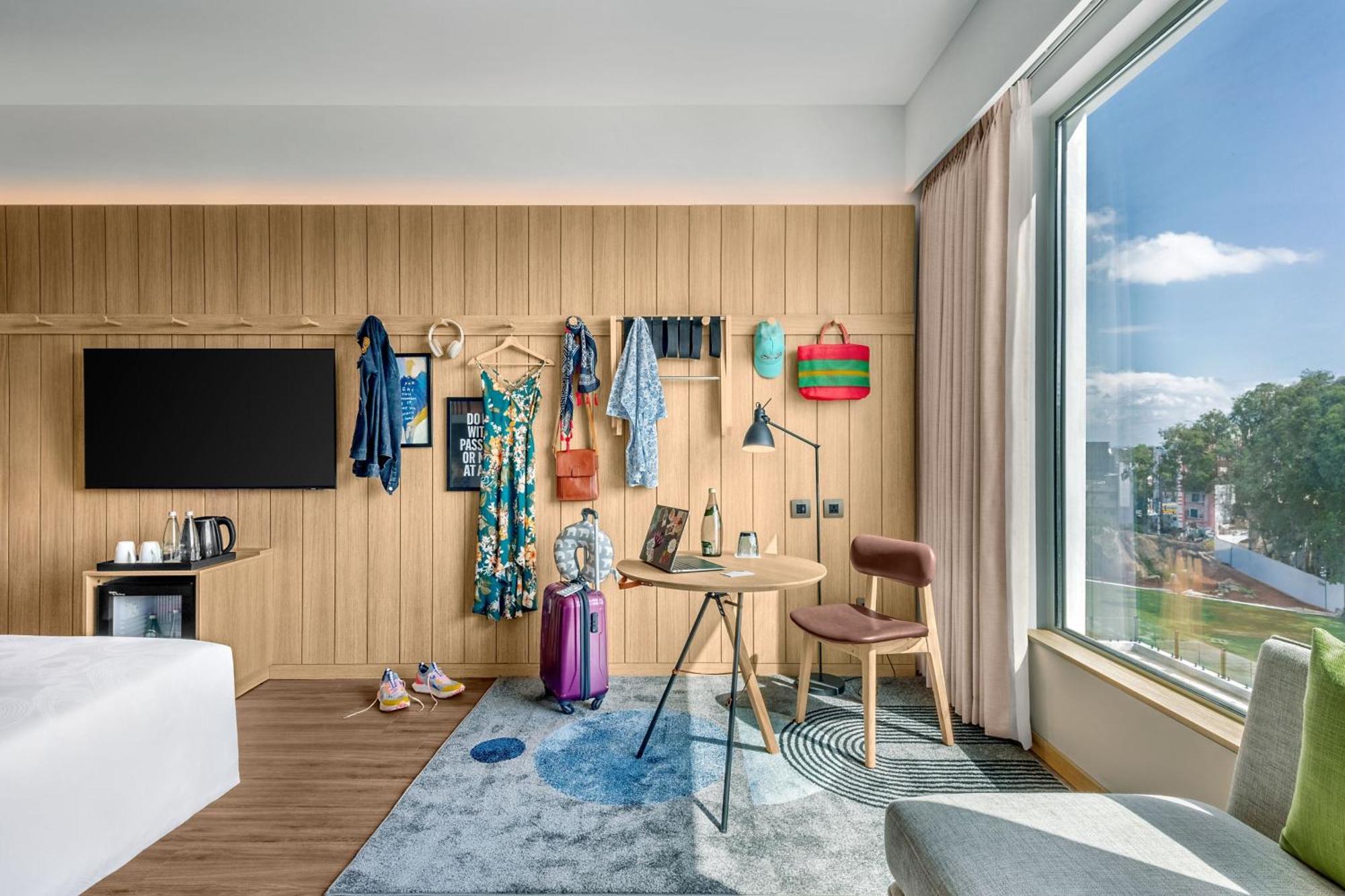 Moxy Bengaluru Airport Prestige Tech Cloud Hotel Devanahalli Екстериор снимка